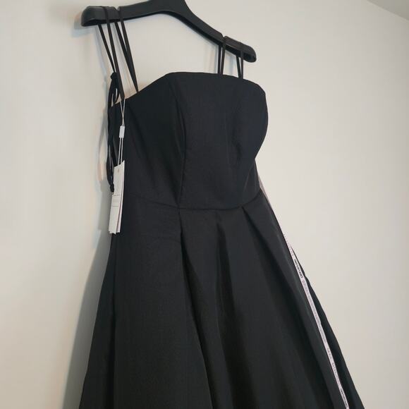 Mac Duggal Black Floral Brocade Bottom Strapless Maxi Dress Sz 2 - Picture 7 of 12